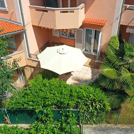 Moro Malinska Apartment Екстериор снимка